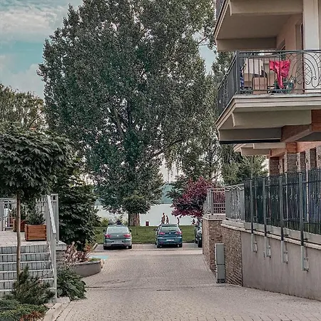 Apartment Nadjeziorna Lux 1 *